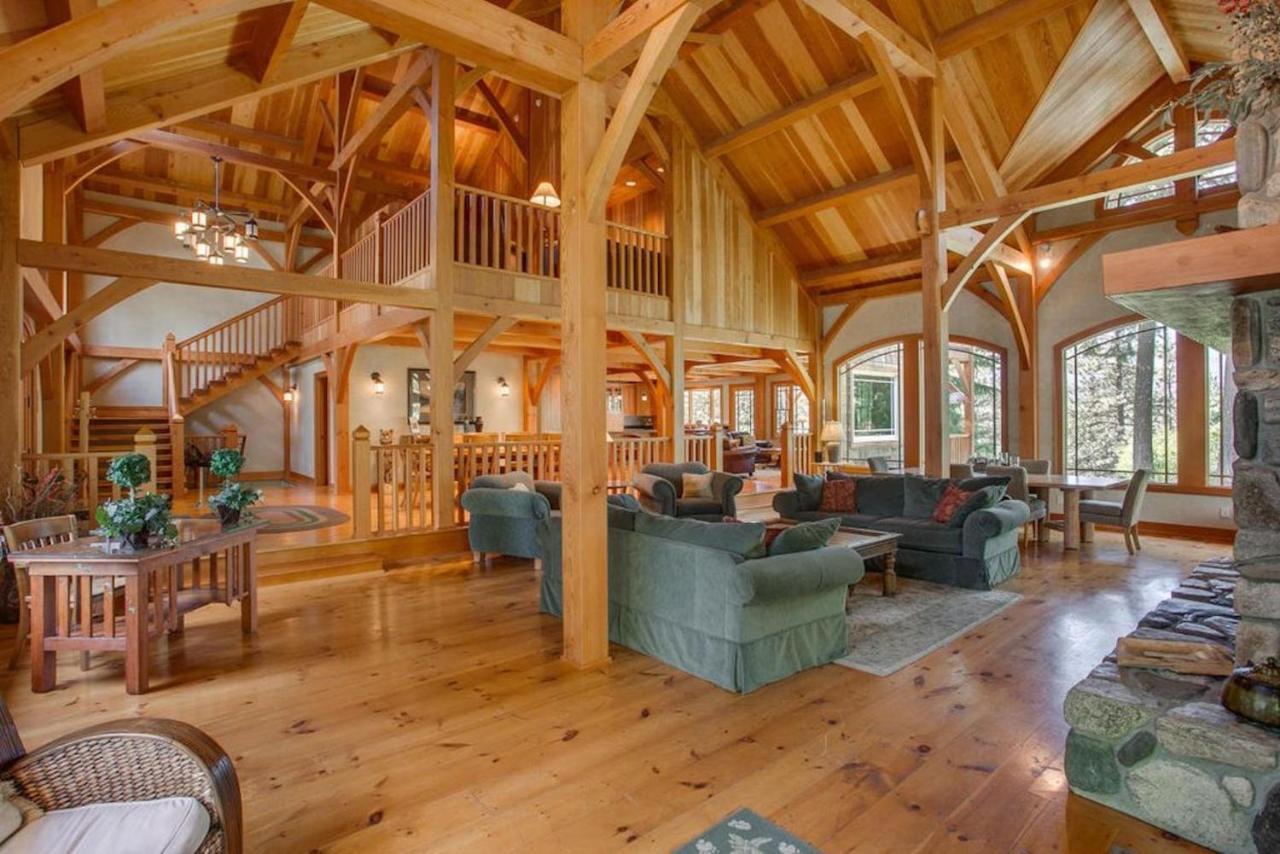 Snowgrass Lodge - River, Mountain Views & Hot Tub Leavenworth Exterior foto